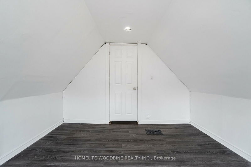 683 Wilson St  Hamilton, L8L 1V5 | Image 26