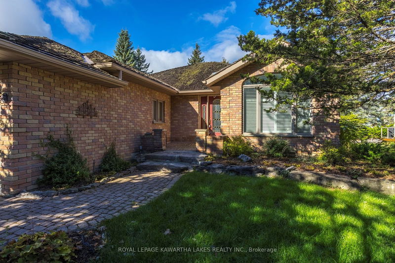 3 Squires Row  Kawartha Lakes, K0M 1A0 | Image 1