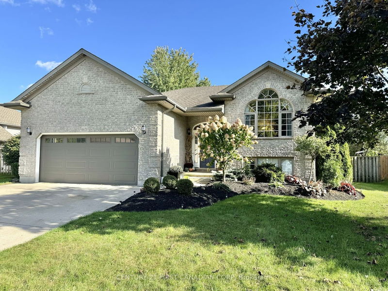 8651 Parkhouse Dr  Strathroy-Caradoc, N0L 1W0 | Image 1