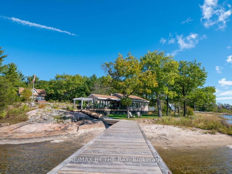 home for sale on 4476 Island 1040