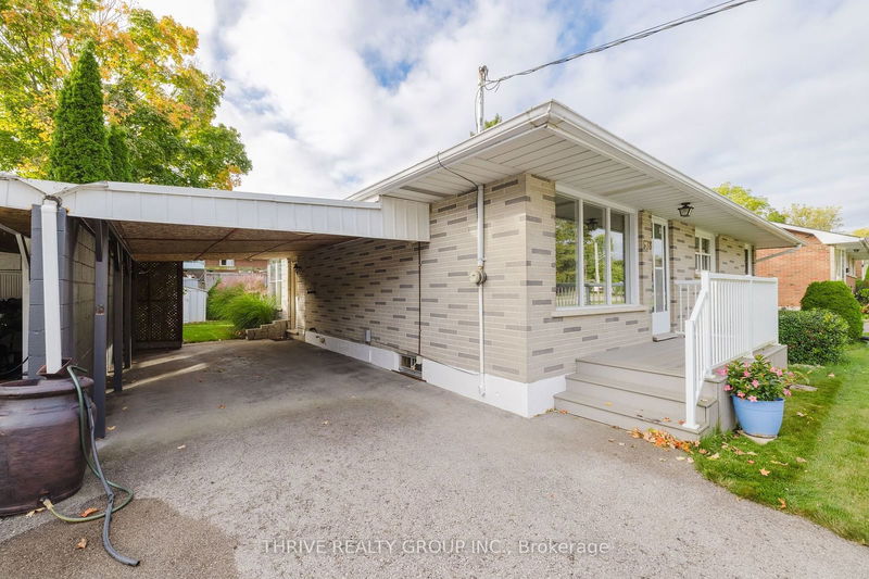 678 Roselawn Ave  Woodstock, N4S 5S5 | Image 2