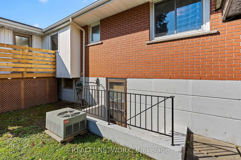 592 Grays Rd  Hamilton, L8E 2Z6 | Image 31