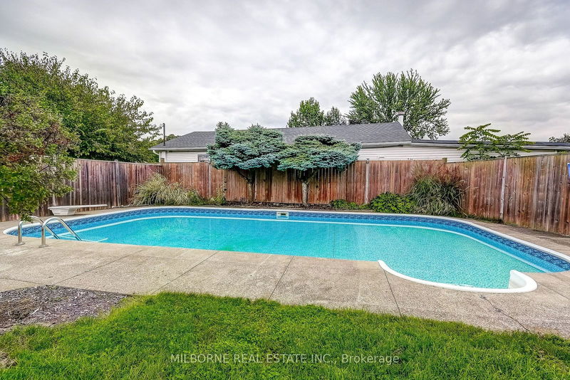 5 Cindy Dr  St. Catharines, L2M 6J8 | Image 2