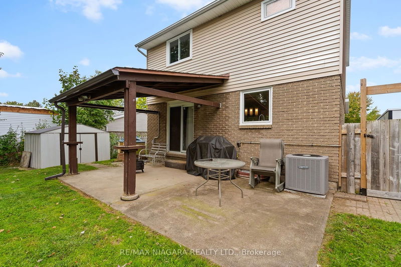 65 Mccrae Dr  Welland, L3C 6C9 | Image 25