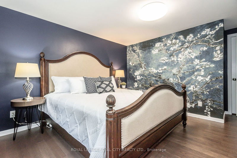 236 Ironwood Rd  Guelph, N1G 3G1 | Image 23