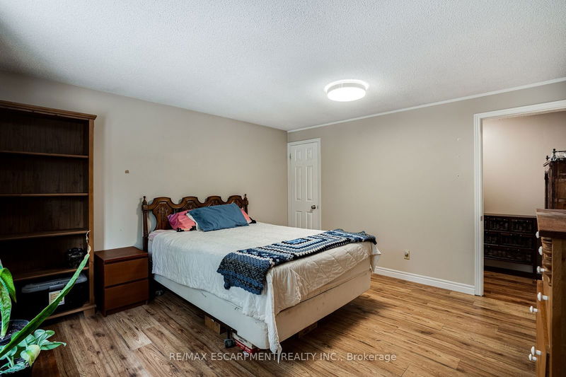 82 Osler Dr  Hamilton, L9H 4B5 | Image 17