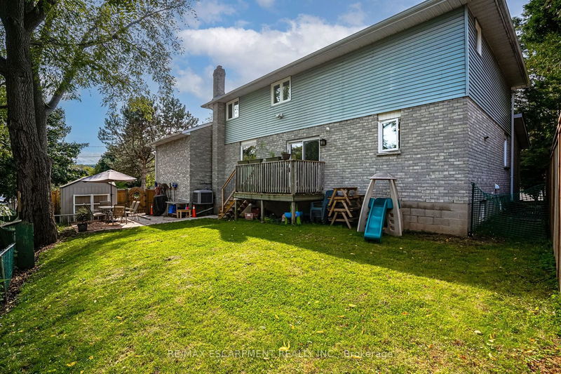 82 Osler Dr  Hamilton, L9H 4B5 | Image 38