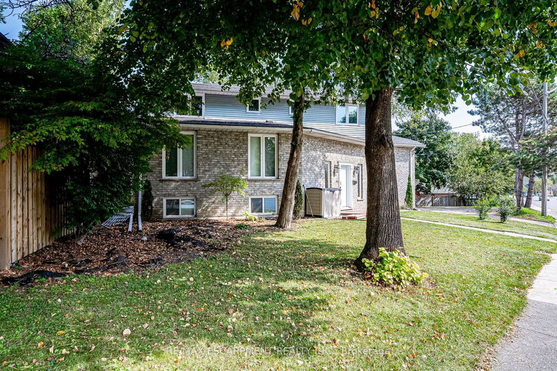 82 Osler Dr  Hamilton, L9H 4B5 | Image 39