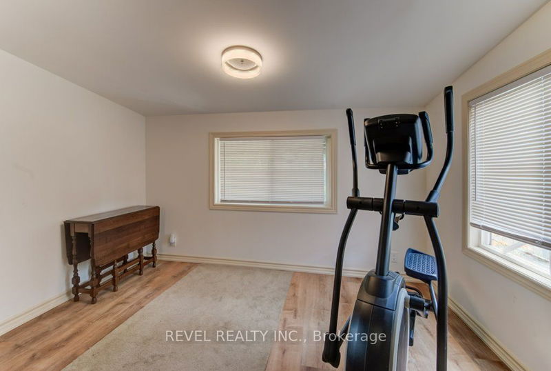 72 Edgemont St N Hamilton, L8H 4C8 | Image 20