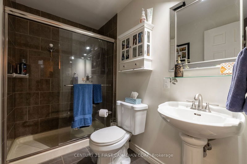 32 Blanchard Cres  London, N6G 4E2 | Image 28