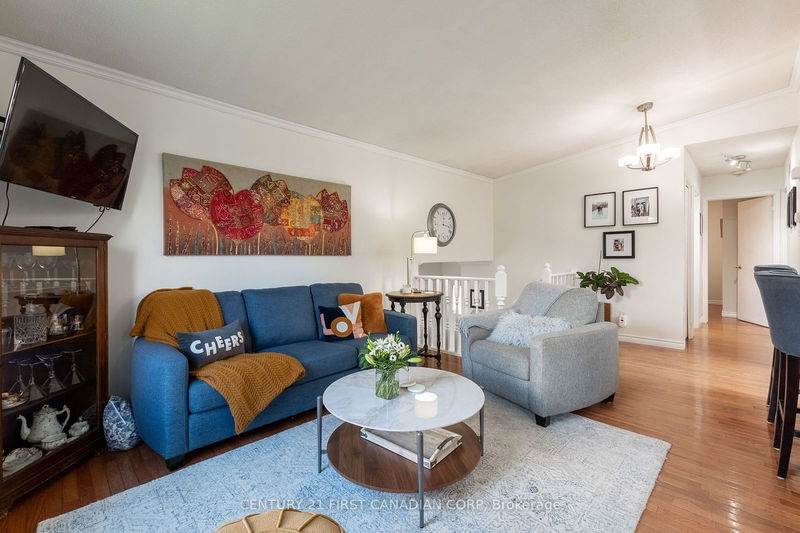 32 Blanchard Cres  London, N6G 4E2 | Image 7