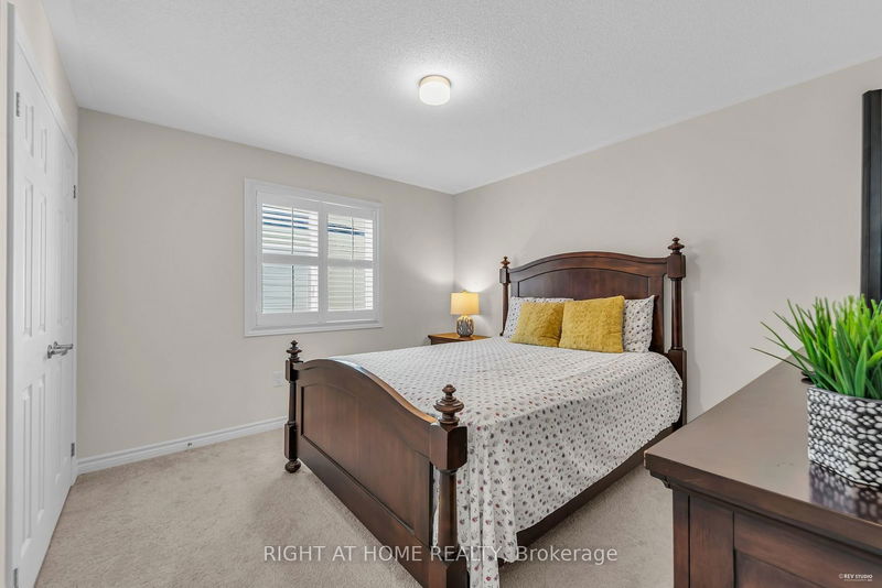 130 McFarlane Cres  Centre Wellington, N1M 0G5 | Image 19