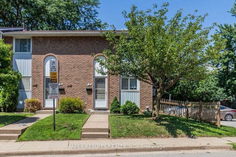  7 - 25 Linfield Dr  St. Catharines, L2N 5T7 | Image 1