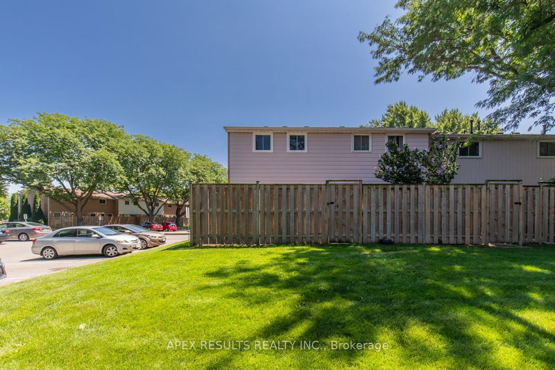  7 - 25 Linfield Dr  St. Catharines, L2N 5T7 | Image 38