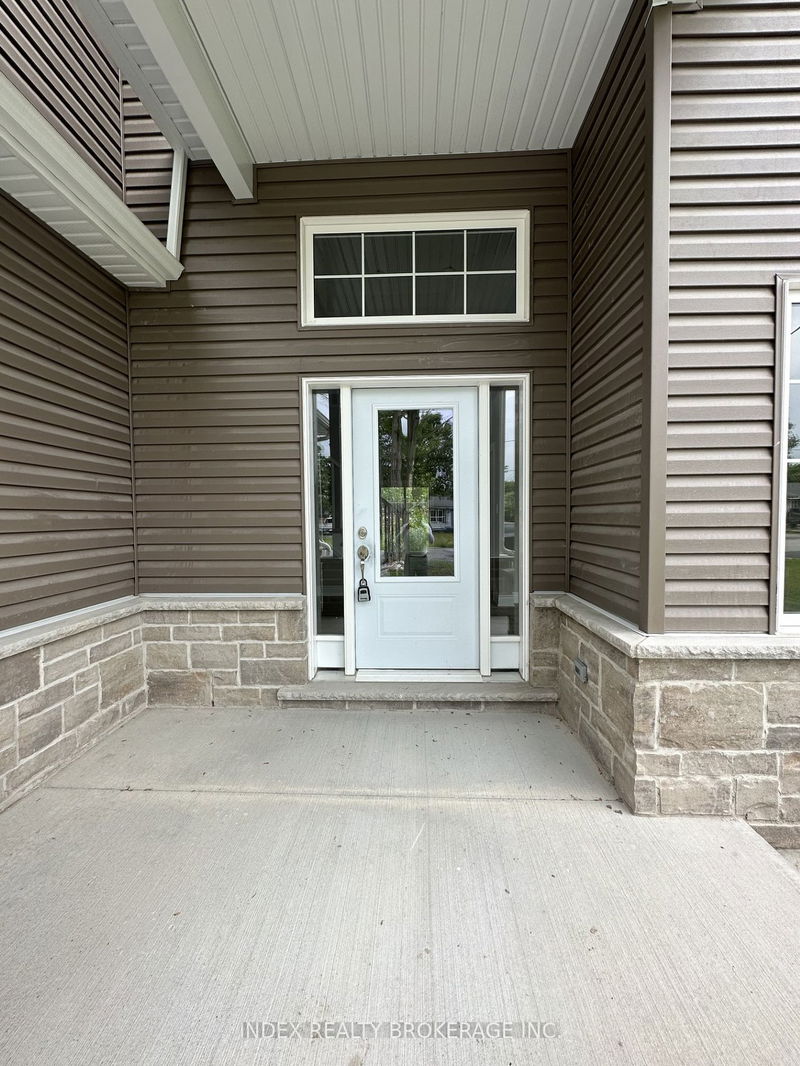 3109 Riselay Ave  Fort Erie, L0S 1N0 | Image 2