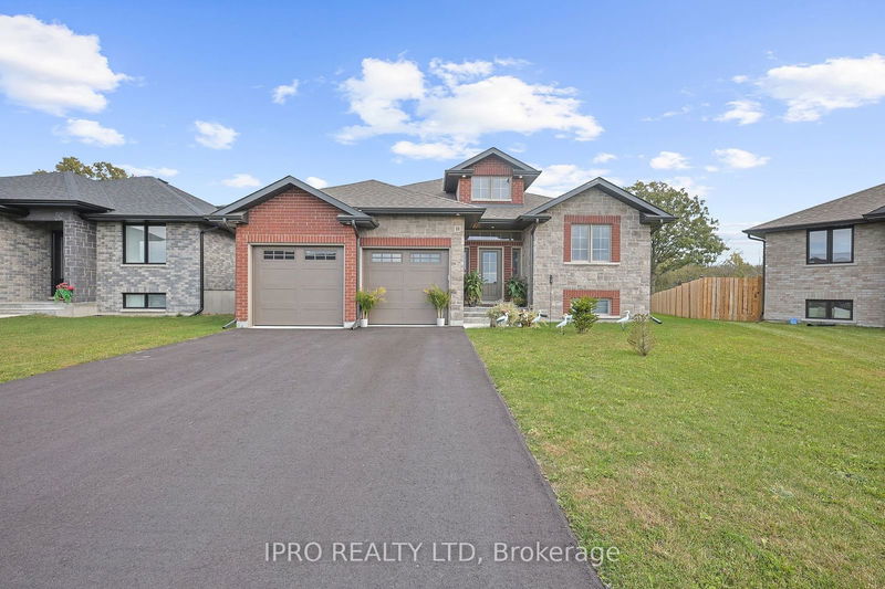 11 CATTAIL Cres  Quinte West, K8V 0J3 | Image 1