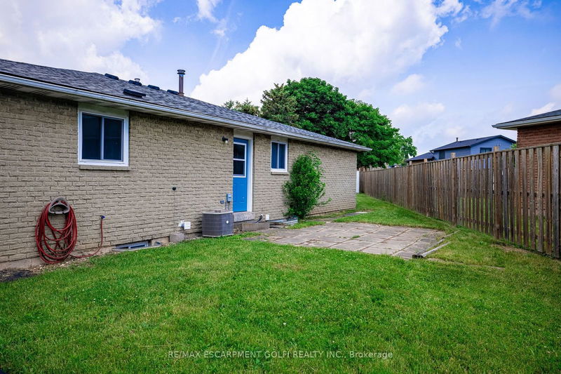 25 Lampman Cres  Thorold, L2V 4K6 | Image 32