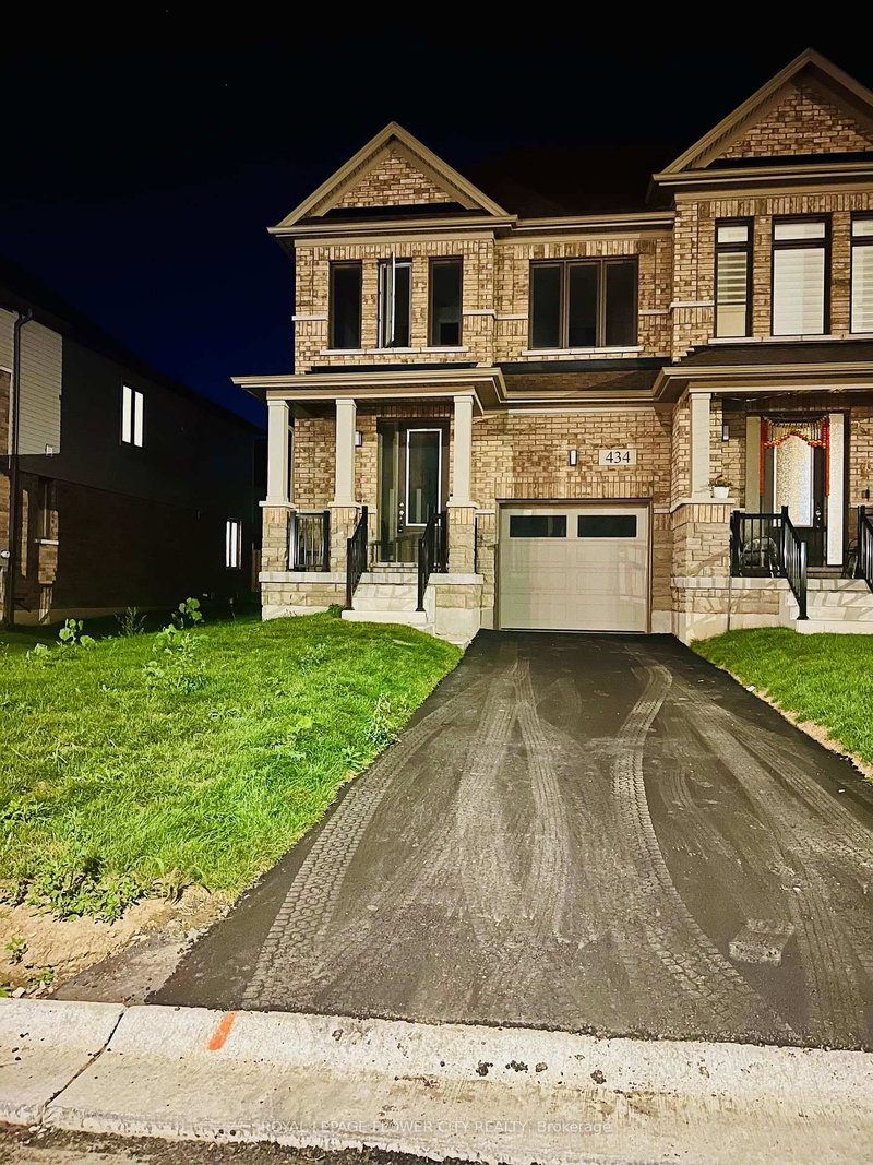 434 Robert Woolner Street, North Dumfries