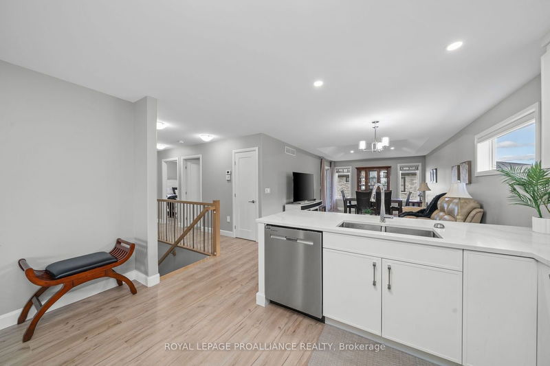 40 Lehtinen Cres  Belleville, K8P 0H4 | Image 11