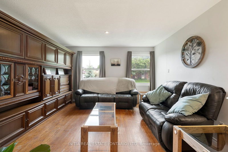 27 Hines Cres  London, N6C 3A2 | Image 10