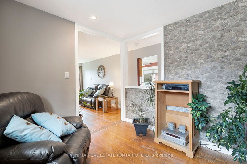 27 Hines Cres  London, N6C 3A2 | Image 14