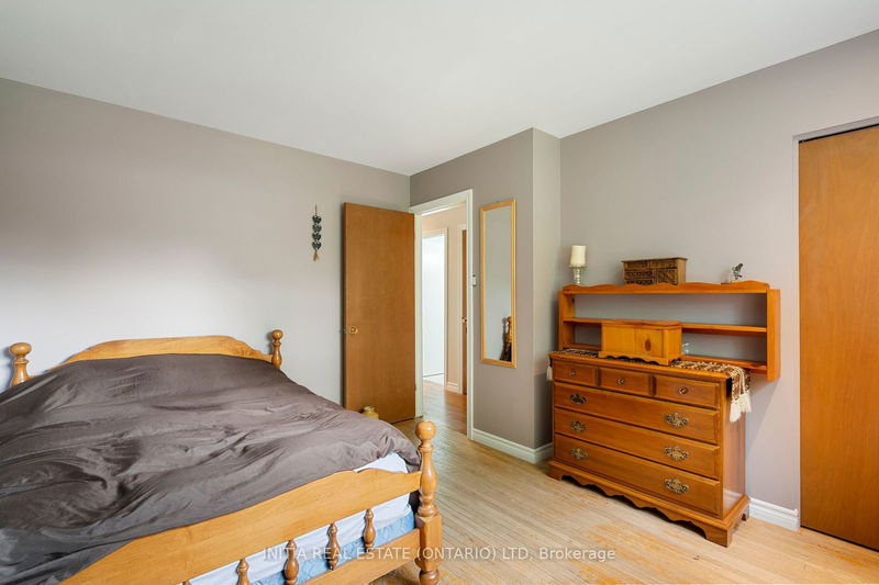 27 Hines Cres  London, N6C 3A2 | Image 16