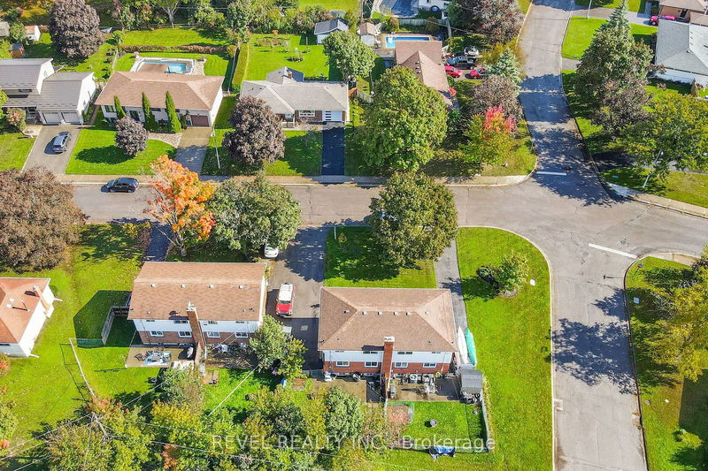 42 Northlin Park Rd  Kawartha Lakes, K9V 4P4 | Image 36