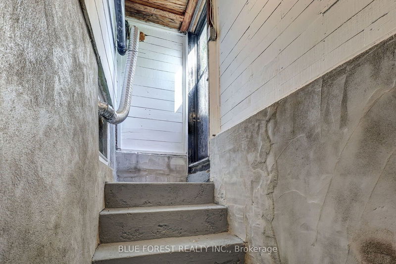 1865 Dumont St  London, N5W 2S3 | Image 34