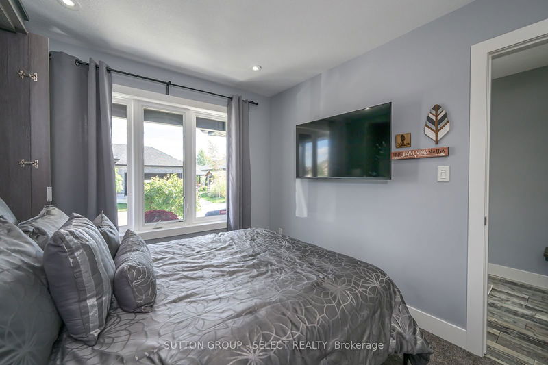  17 - 38 Elliott Tr  Thames Centre, N0M 2P0 | Image 33