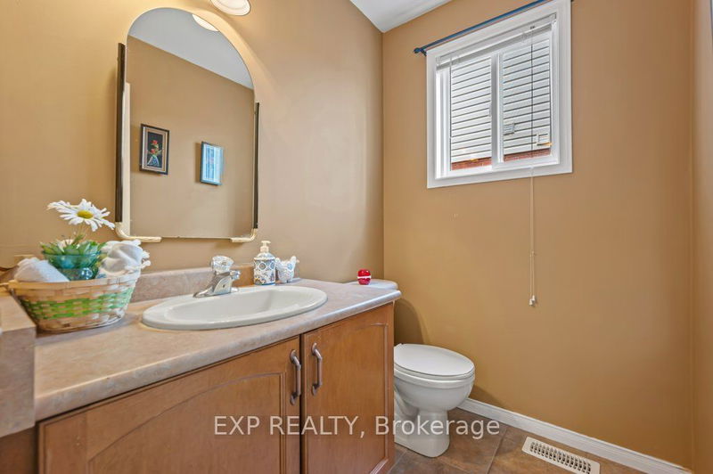 43 Peer Dr  Guelph, N1C 1H1 | Image 13