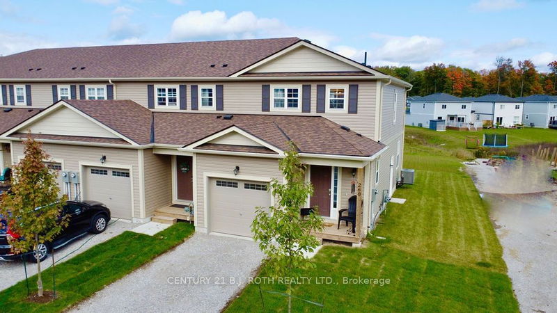 260 DAFFODIL Crt  Gravenhurst, P1P 0B8 | Image 1