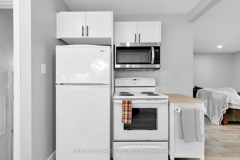 598 Ross St  London, N5Y 3V7 | Image 15