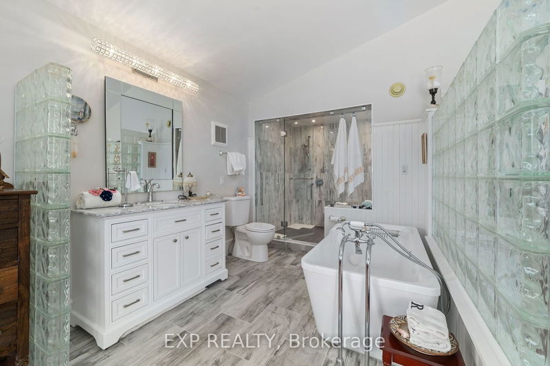 15029 Loyalist Pkwy  Prince Edward County, K0K 1G0 | Image 21