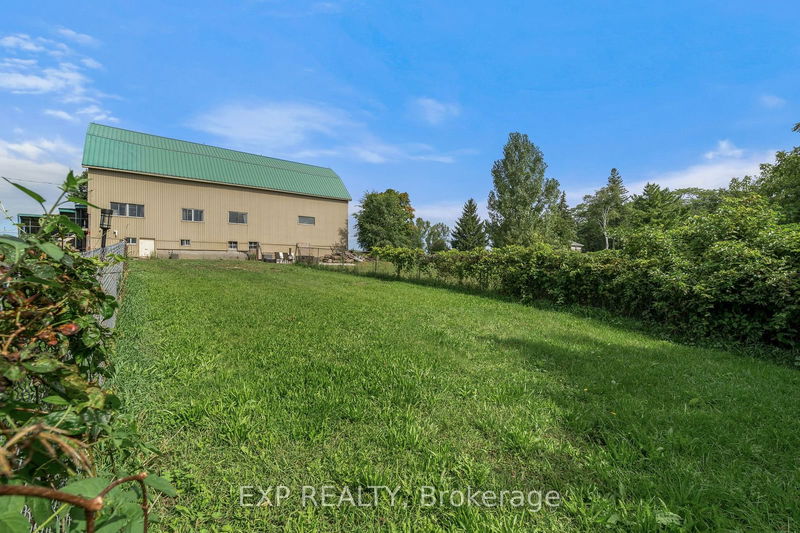 15029 Loyalist Pkwy  Prince Edward County, K0K 1G0 | Image 31