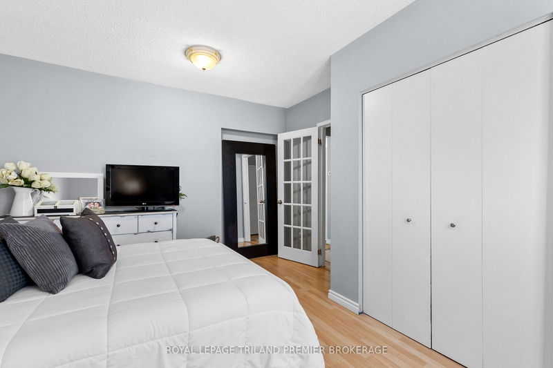 1284 Springbank Ave  London, N6K 1Z8 | Image 12