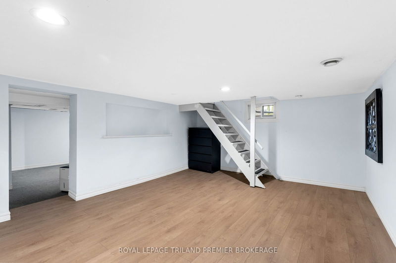 1284 Springbank Ave  London, N6K 1Z8 | Image 14