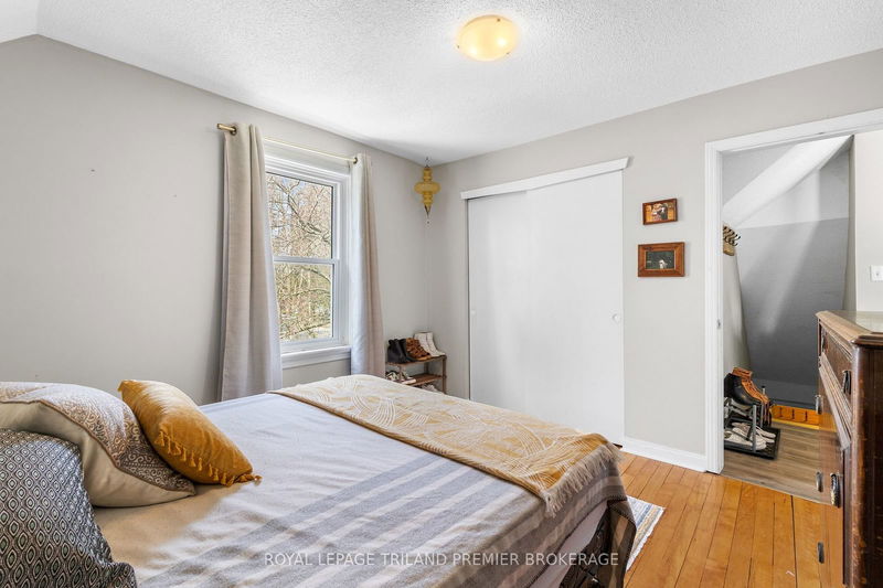 1284 Springbank Ave  London, N6K 1Z8 | Image 17