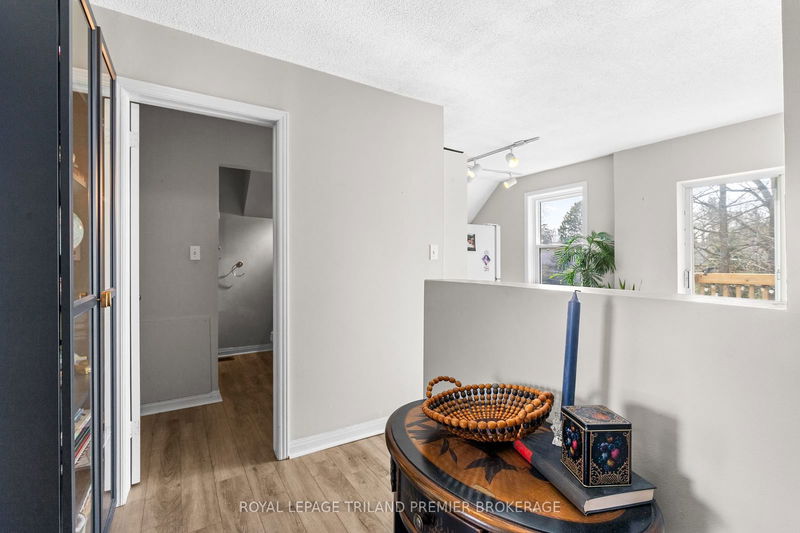 1284 Springbank Ave  London, N6K 1Z8 | Image 22