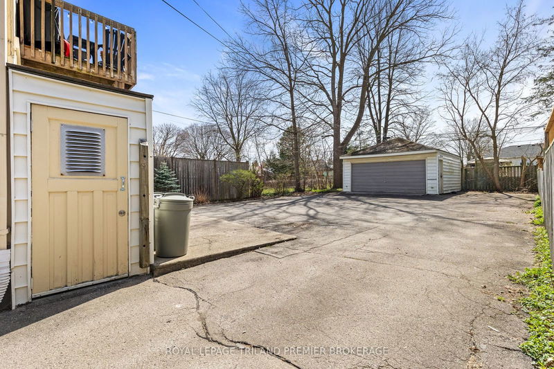 1284 Springbank Ave  London, N6K 1Z8 | Image 32