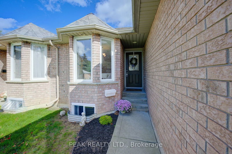 39 Oak Ave  Brant, N3L 3C6 | Image 4