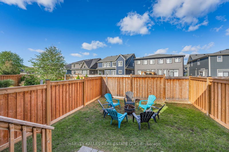 203 Yellow Birch Cres  Blue Mountains, L9Y 0Z3 | Image 24