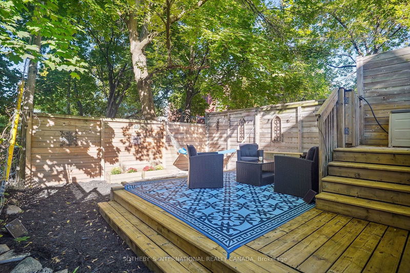 256 Holton Ave S Hamilton, L8M 2L9 | Image 34