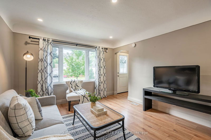 207 East 33rd St  Hamilton, L8V 3T7 | Image 9