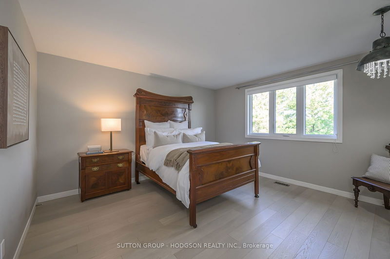 211 Somerset Cres  London, N6K 3S5 | Image 24