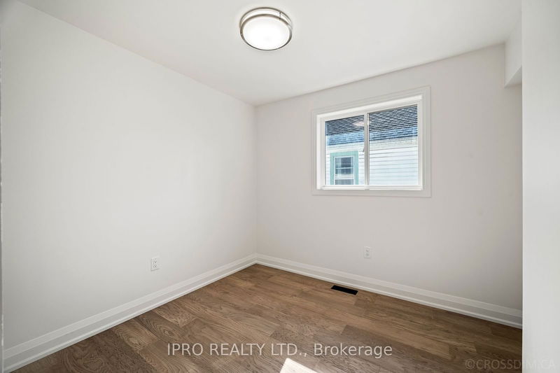 4997 Saint Clair Ave  Niagara Falls, L2E 3T8 | Image 17