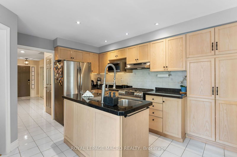 14 Coopershawk Cres  Hamilton, L9B 2P4 | Image 12