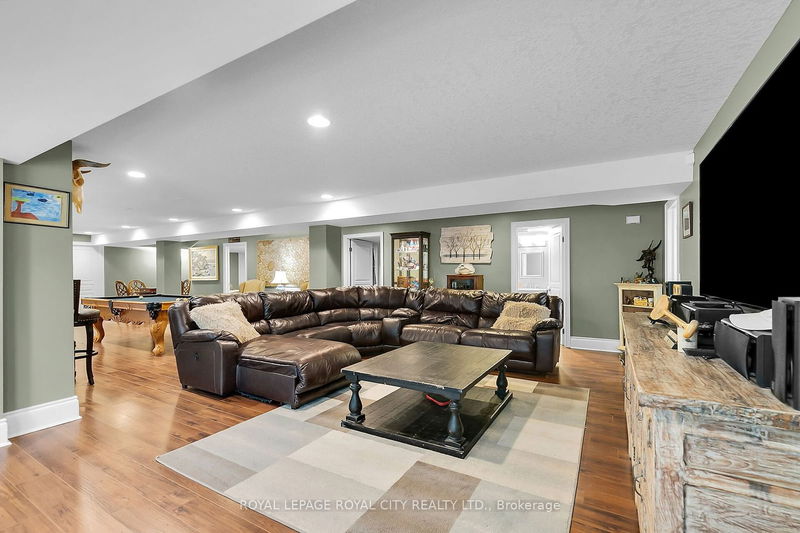 7 Fox Run Dr  Puslinch, N1H 6H9 | Image 33