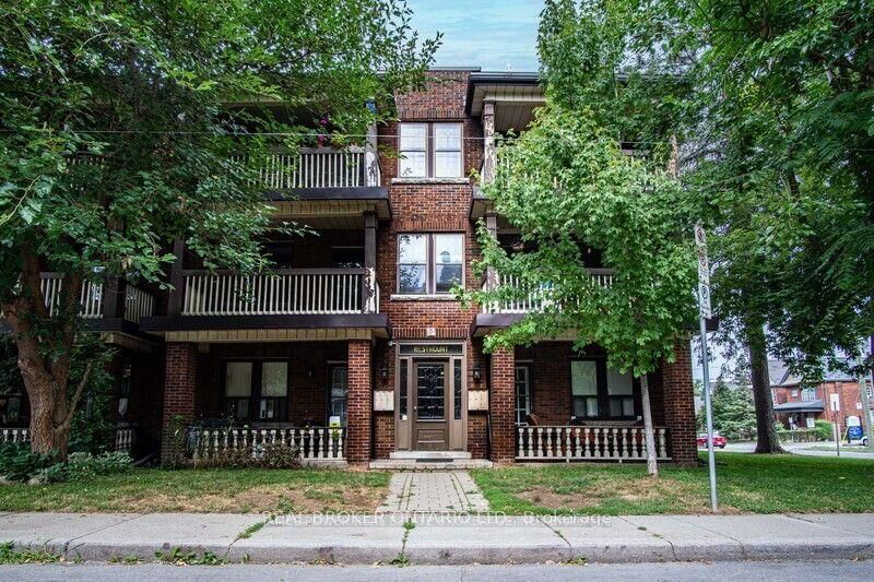 home for lease on 4-2 Hyde Park Avenue