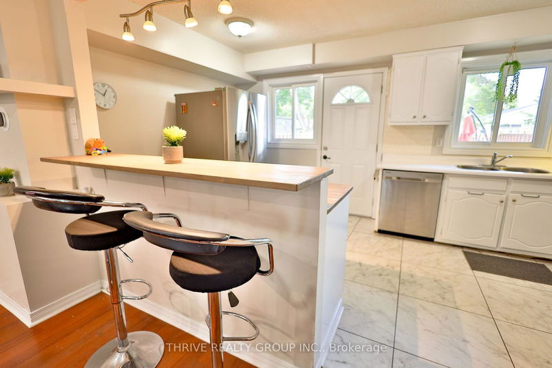  108 - 92 Stroud Cres  London, N6E 1Y8 | Image 11