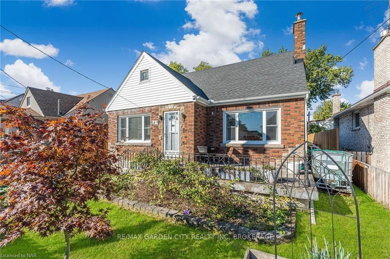 home for sale on 548 Wright Street